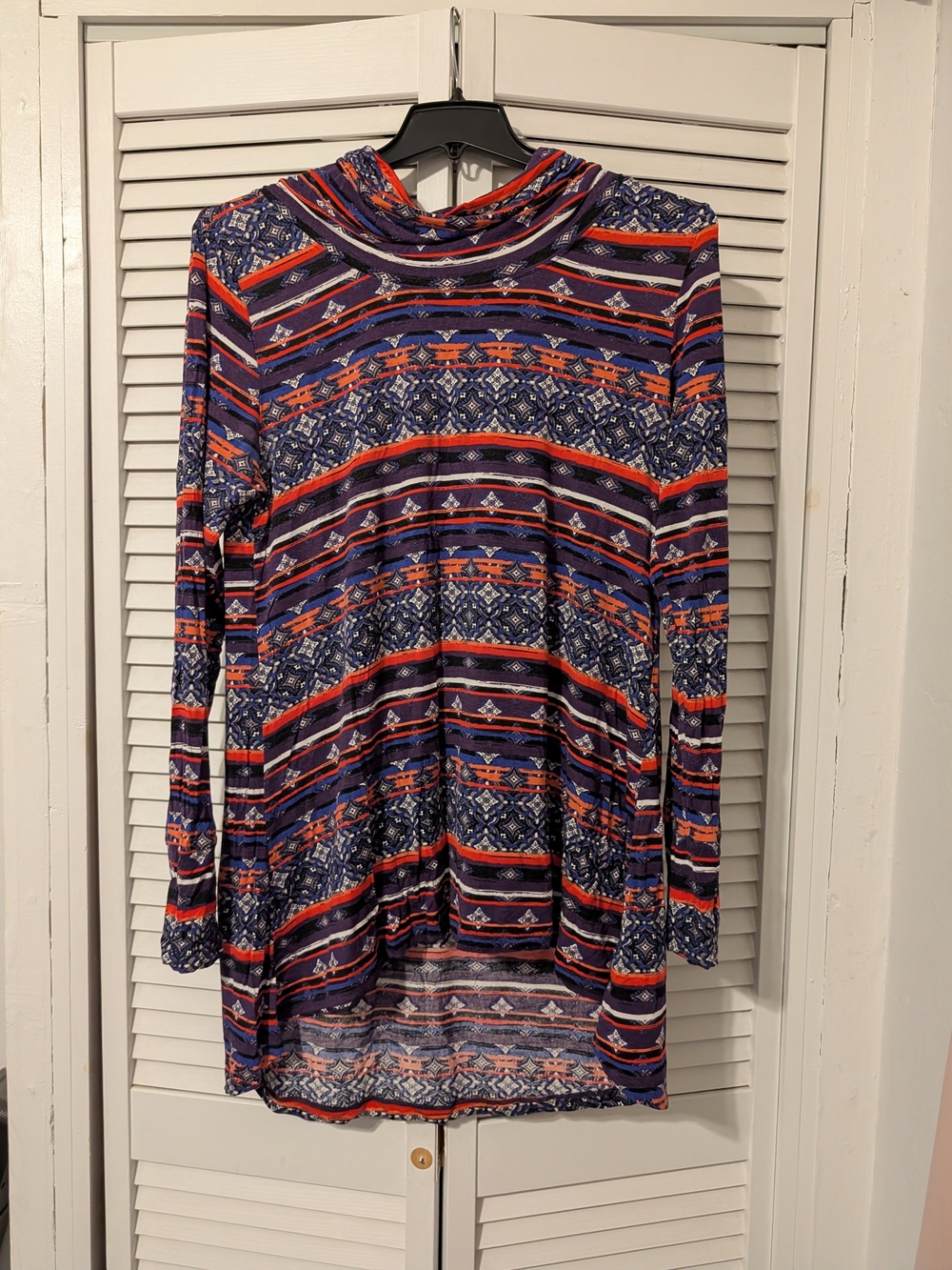 Cuddl Duds Navy and Red Patterned Long Sleeve Top